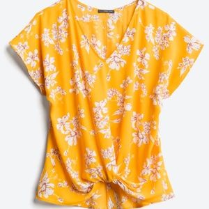NWT Stitch Fix West Kei Allura Knot Detail Blouse Yellow Size Medium
